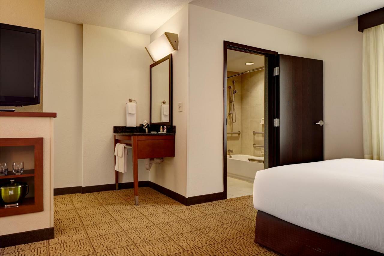 Hyatt Place Dallas/Garland/Richardson Экстерьер фото